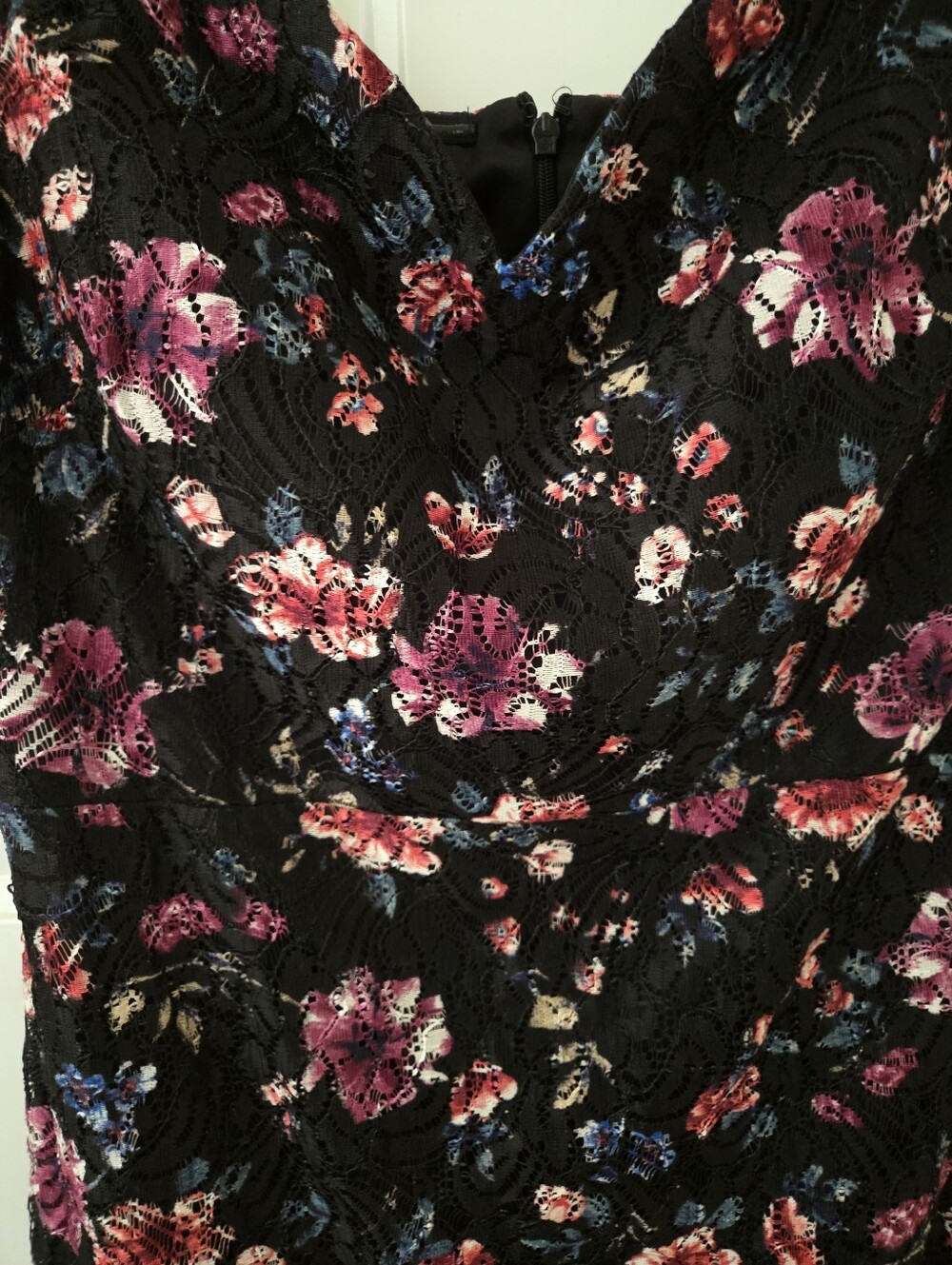 NWT Sienna Off the Shoulder Black & Pink Floral Lace Dress 16 - Picture 6 of 9